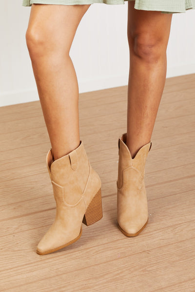 East Lion Corp Lasso My Heart Cowboy Booties