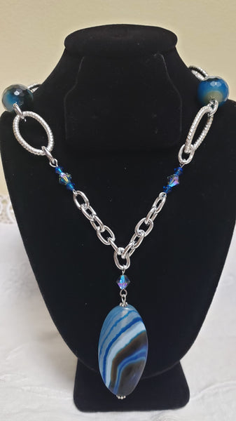 Wave Stone Chain Necklace