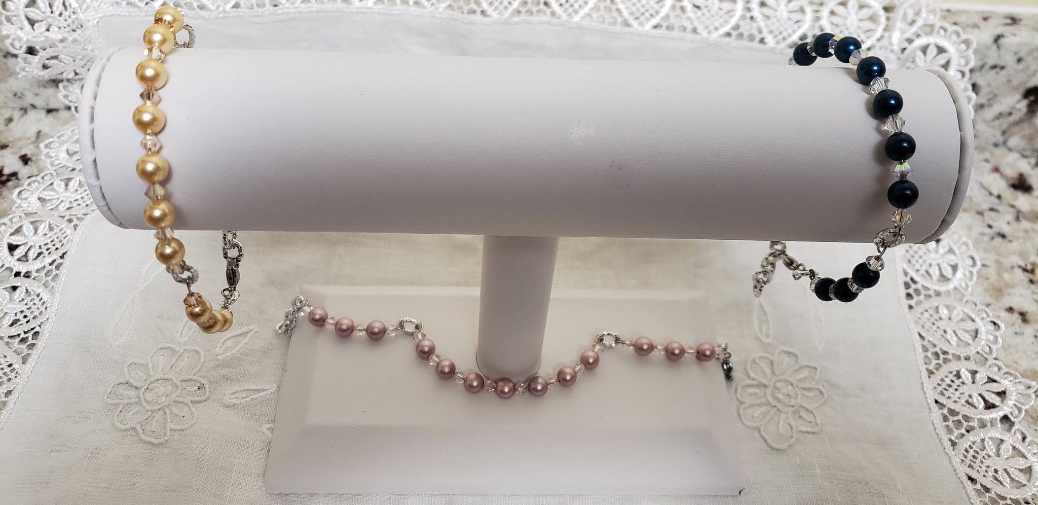 Swarovski elements and Pearls Semi-rigid Bracelet